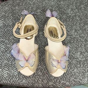 Joyfolie gold butterfly sandal dress shoes sz 9